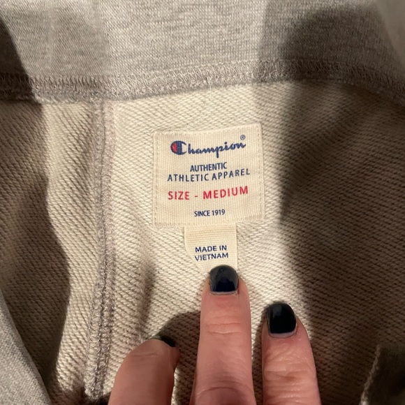 Champion men’s cotton drawstring shorts with side and back pockets Size M Grey - Picture 2 of 3